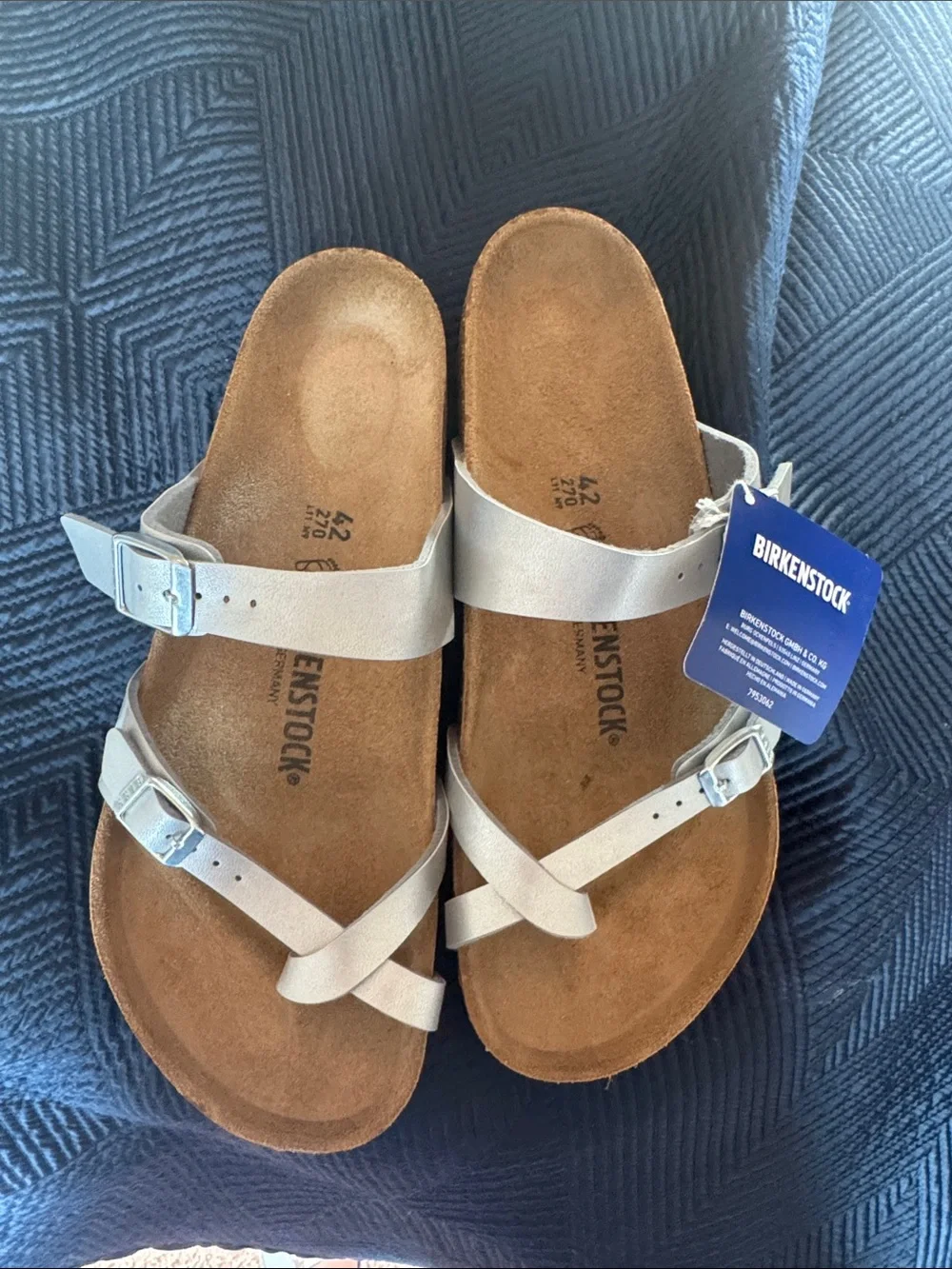 NWT Birkenstock Silver Cross-Strap Sandals size 42